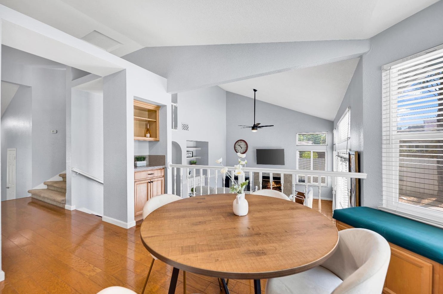 5500 Ravine Creek Way, Elk Grove CA  95758-4716 exterior