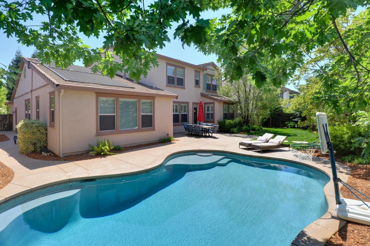2268 Wild Pln Ct, Rocklin CA  95765-5372 exterior