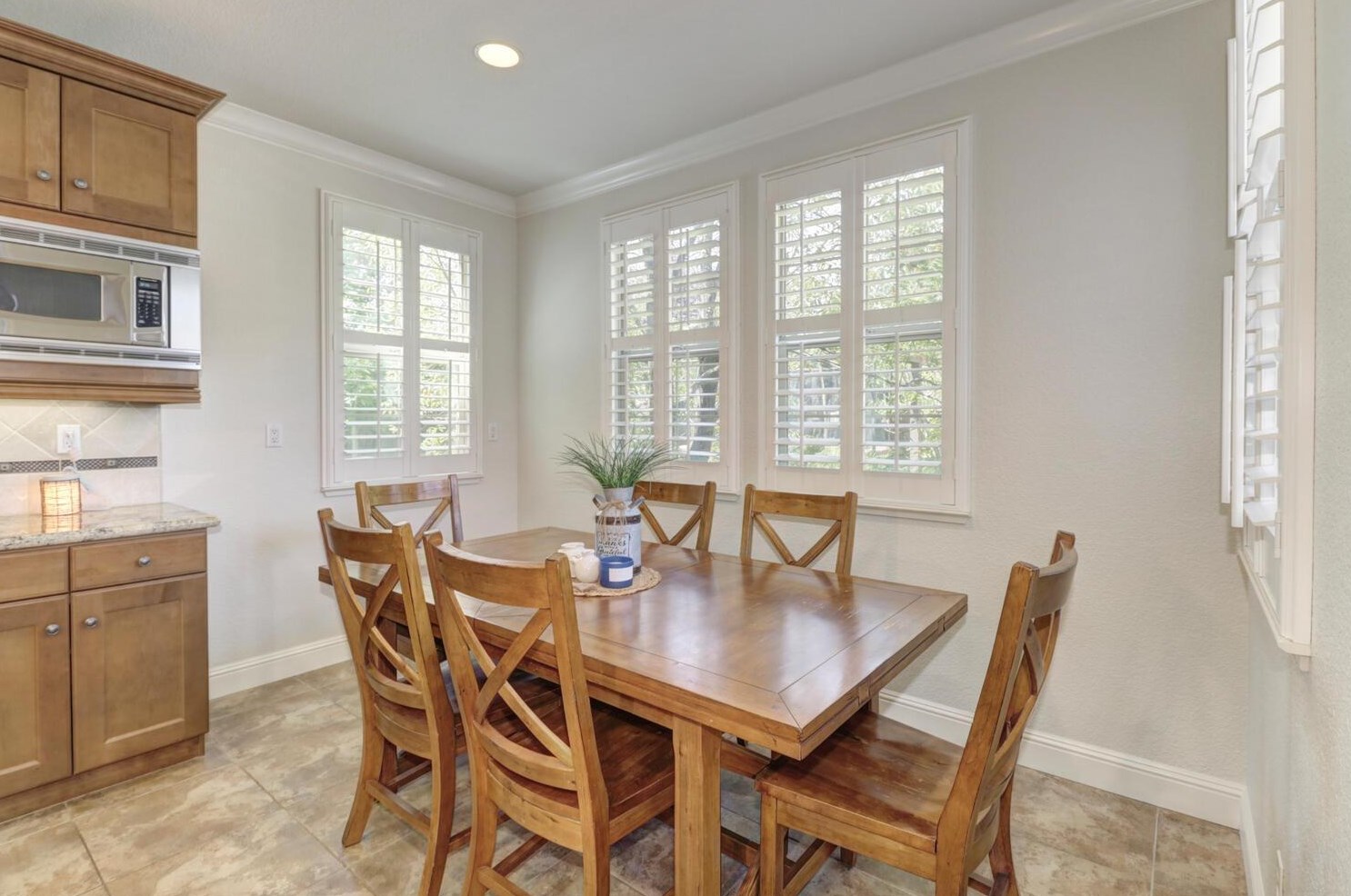 2268 Wild Pln Ct, Rocklin CA  95765-5372 exterior