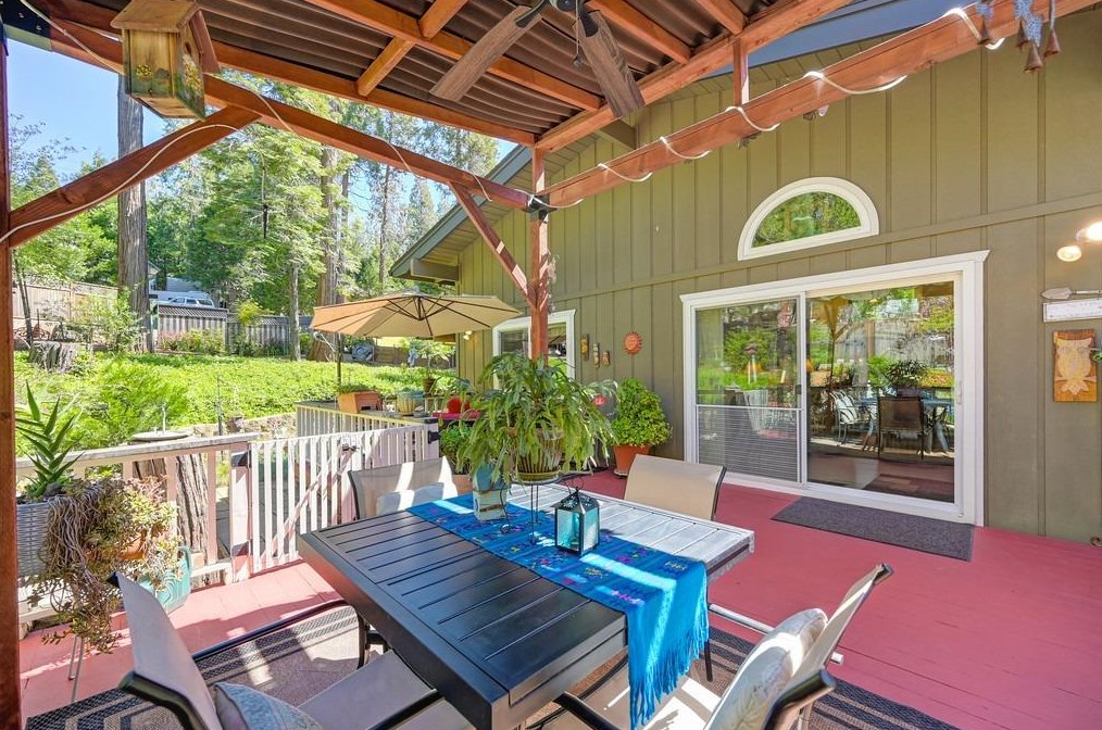 16443 Mdw Vis Dr, Pioneer CA  95666-9335 exterior