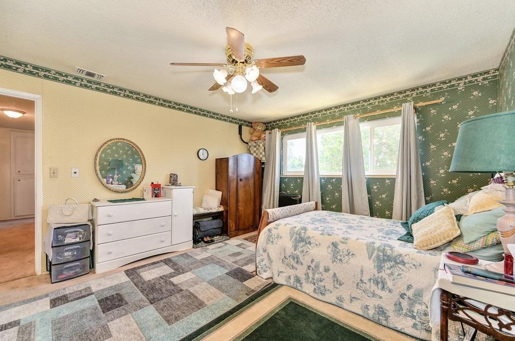 729 Cross St, Woodland CA  95695-4036 exterior