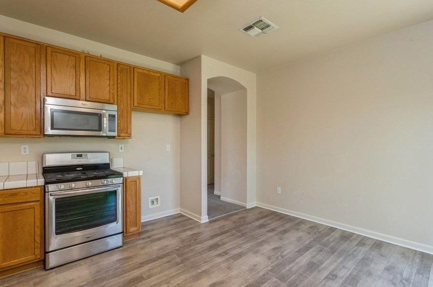3152 White Fish Bay Rd, West Sacramento CA  95691-5875 exterior