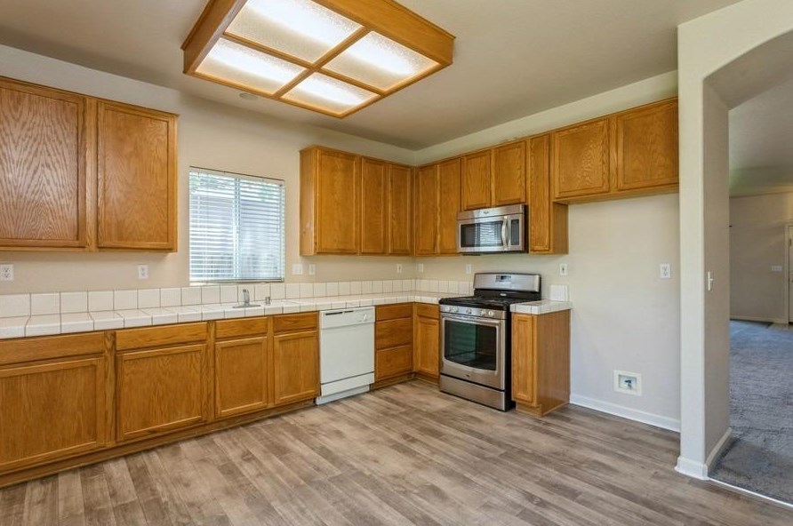 3152 White Fish Bay Rd, West Sacramento CA  95691-5875 exterior