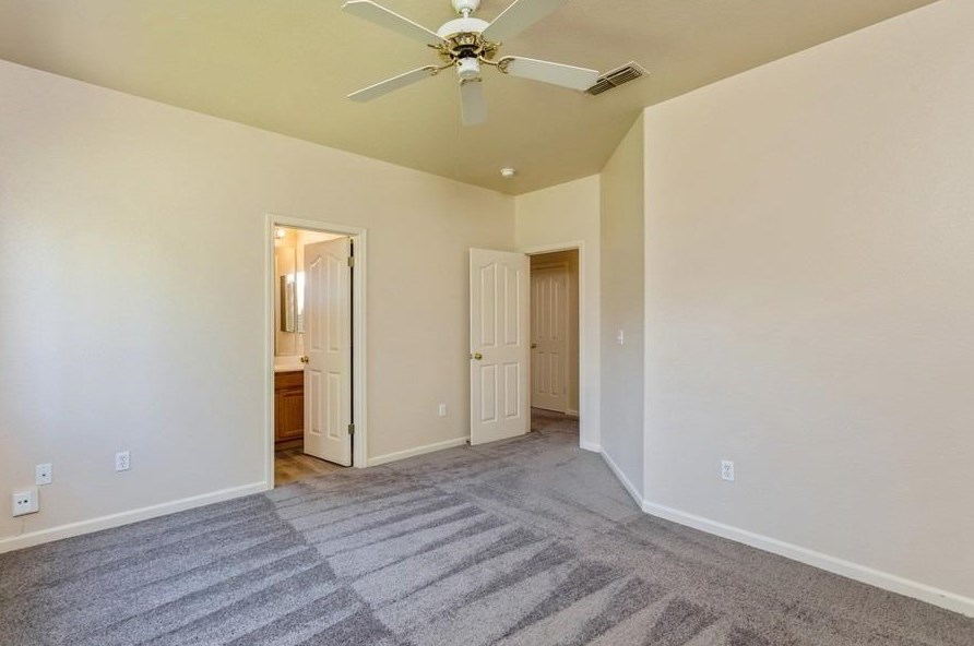 3152 White Fish Bay Rd, West Sacramento CA  95691-5875 exterior