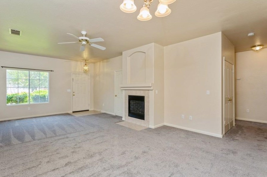 3152 White Fish Bay Rd, West Sacramento CA  95691-5875 exterior
