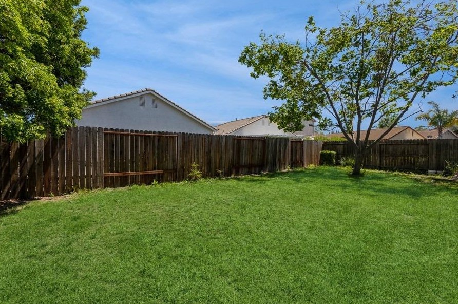 3152 White Fish Bay Rd, West Sacramento CA  95691-5875 exterior