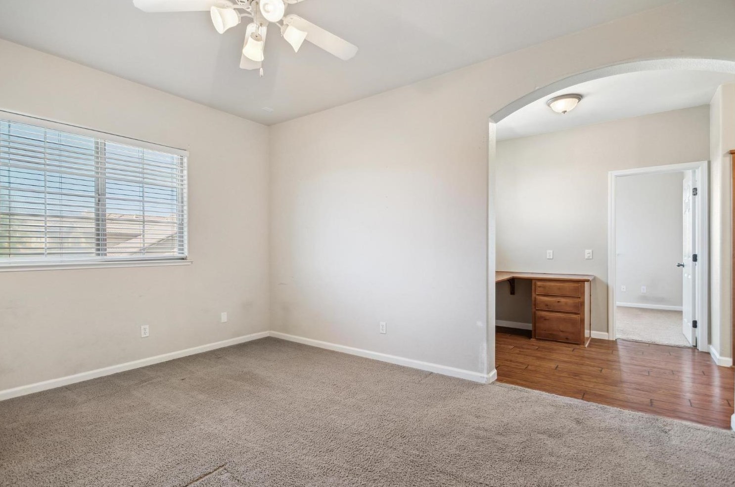 1920 Sevilla Dr, Roseville CA 95747-5062 exterior