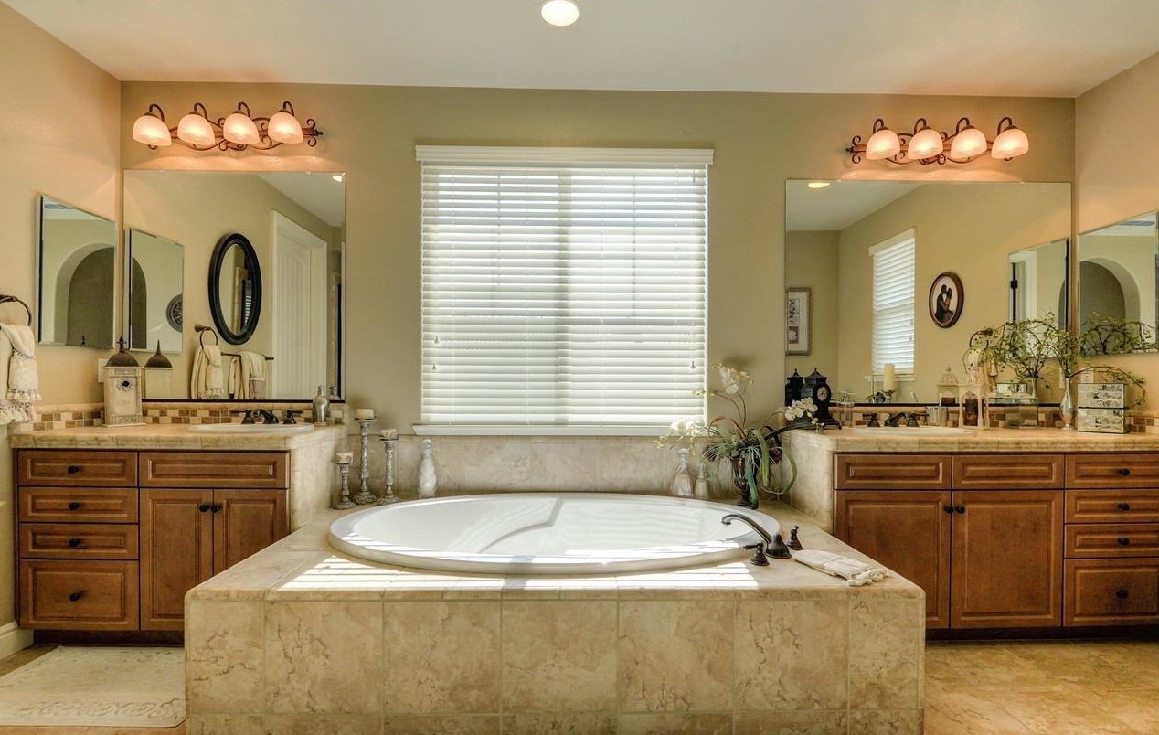 9670 Canopy Tree St, Roseville CA  95747-9163 exterior