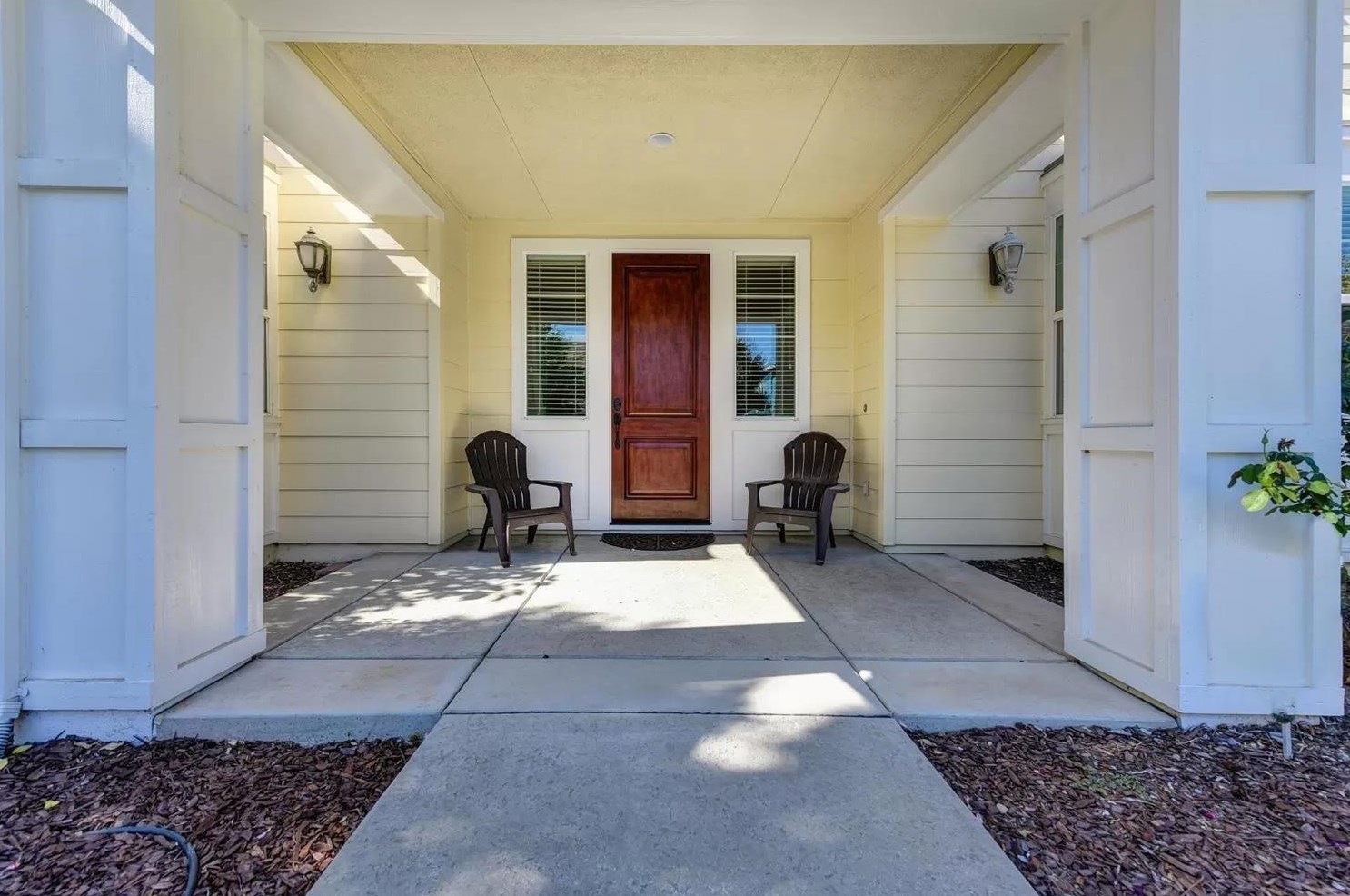 9670 Canopy Tree St, Roseville CA  95747-9163 exterior