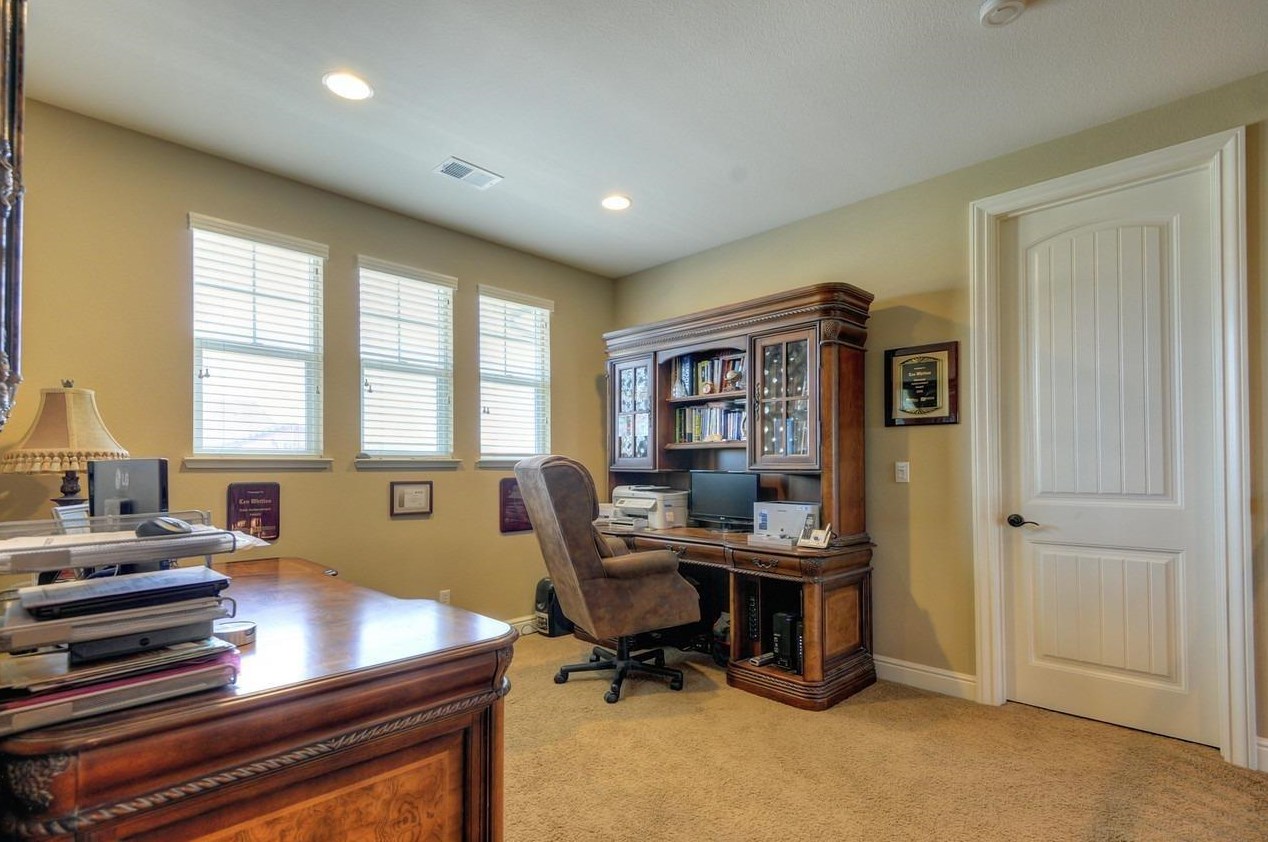 9670 Canopy Tree St, Roseville CA  95747-9163 exterior