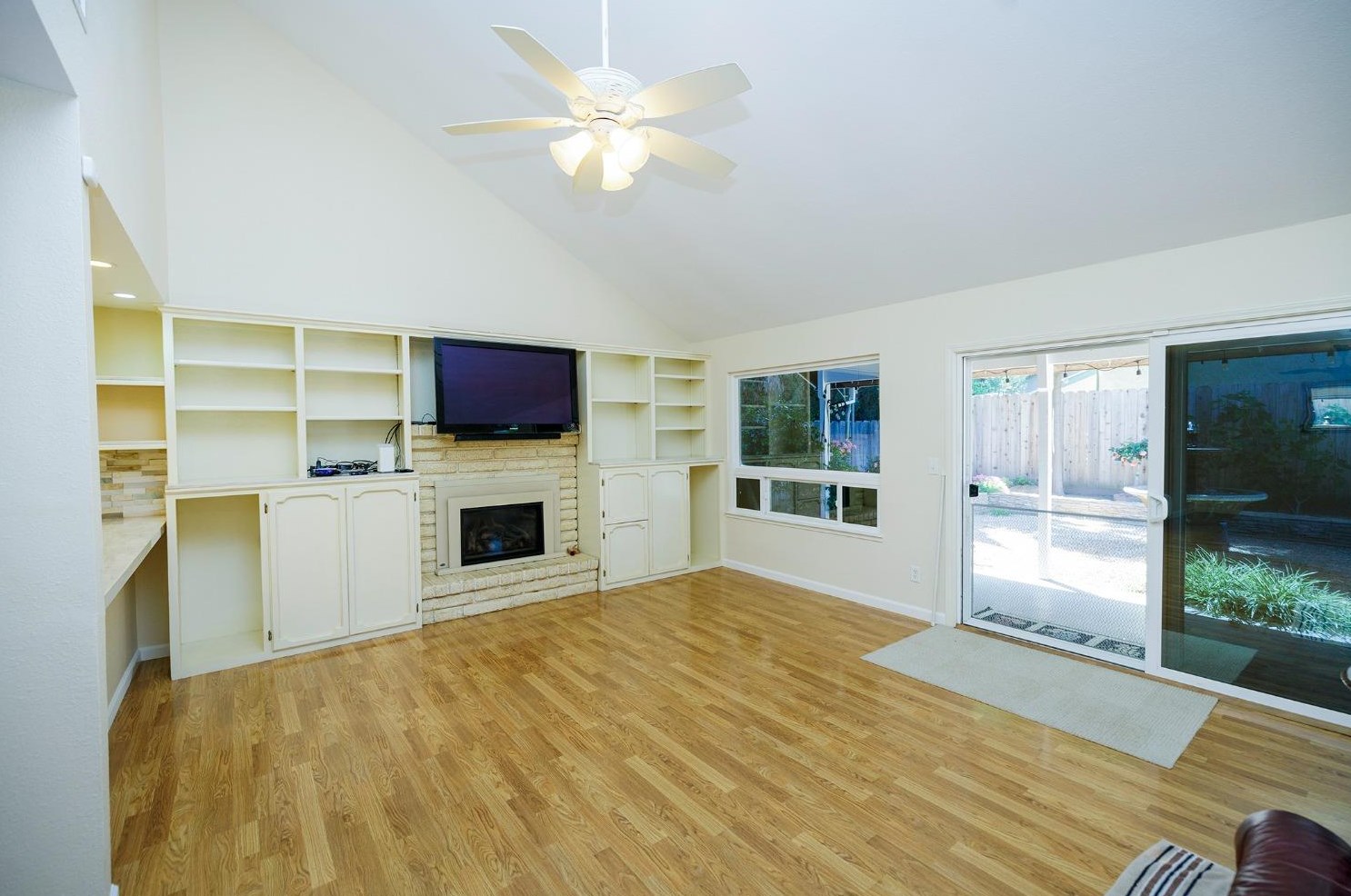 1103 Riv Blf Dr, Valley Home CA 95361-2657 exterior