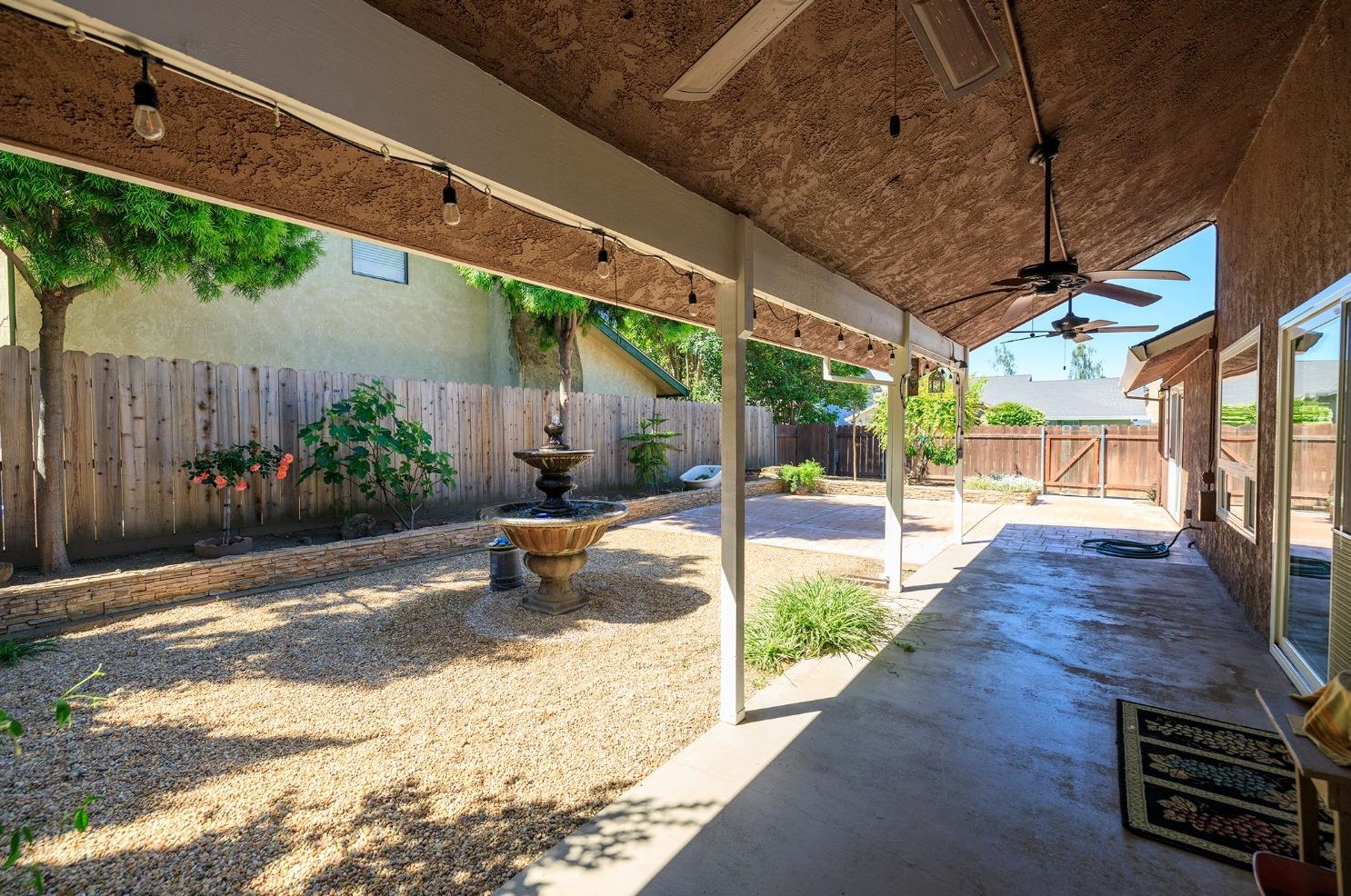 1103 Riv Blf Dr, Valley Home CA 95361-2657 exterior