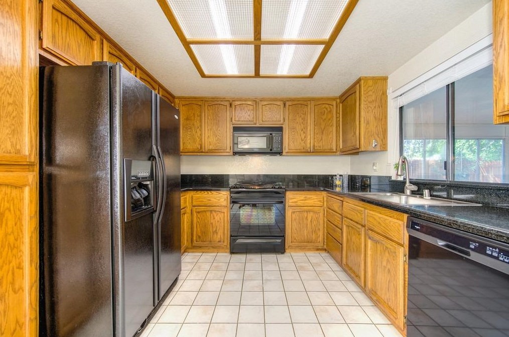 5722 Shannon Bay Dr, Rocklin CA  95677-3602 exterior