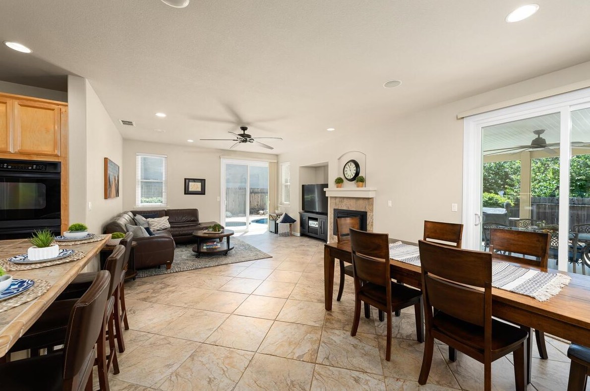 5001 Southside Rnch Rd, Rocklin CA  95677-0044 exterior