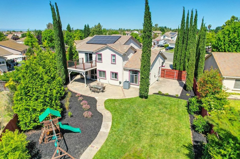 3335 Poppy St, West Sacramento CA  95691-5444 exterior