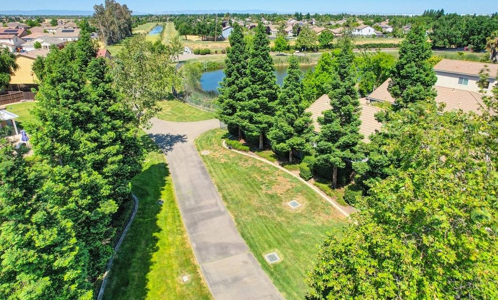 3335 Poppy St, West Sacramento CA  95691-5444 exterior