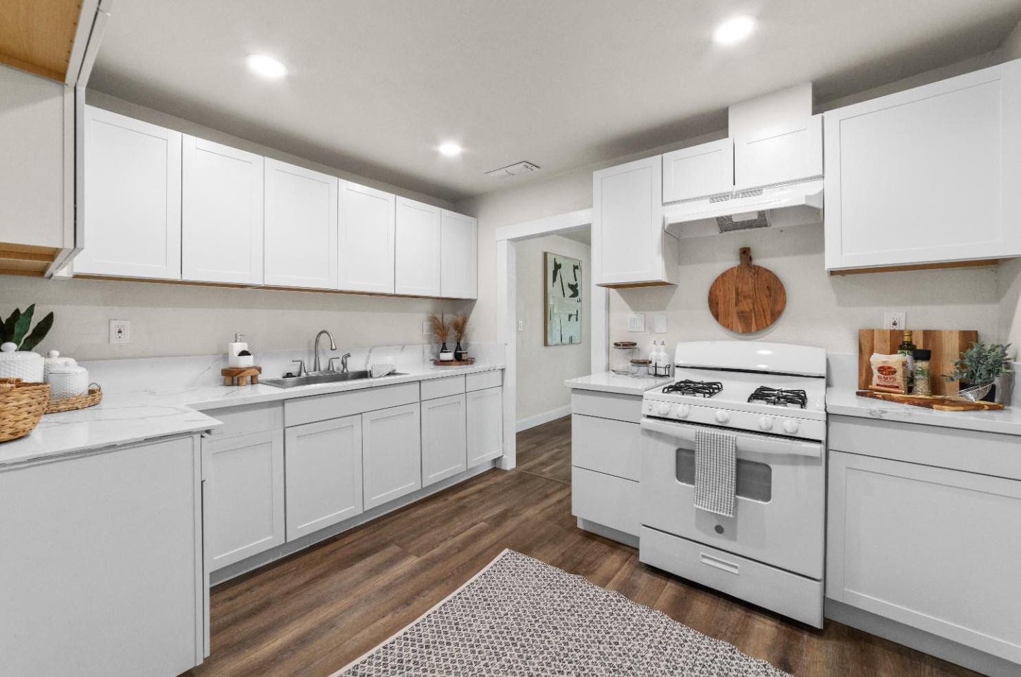 675 Olive St, Yuba City CA  95991-3920 exterior