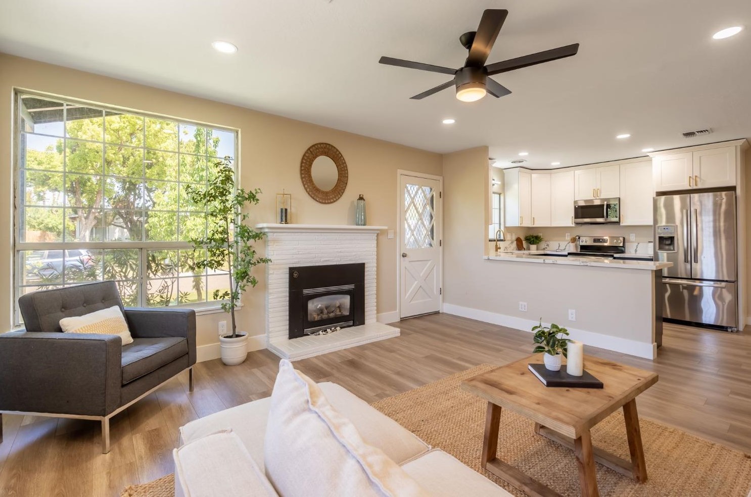 4332 Figwood Way, Sacramento CA  95864-0820 exterior