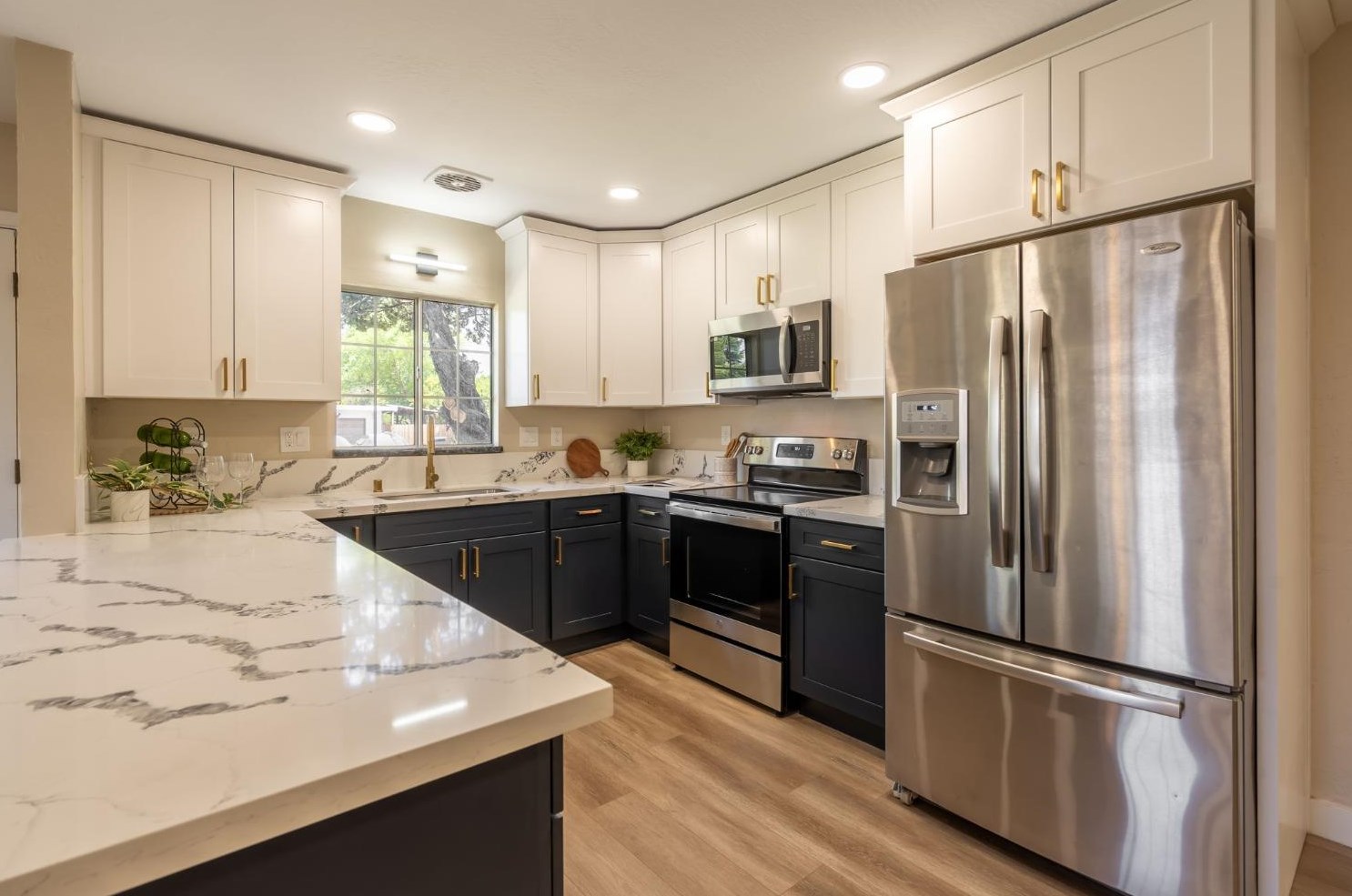 4332 Figwood Way, Sacramento CA  95864-0820 exterior