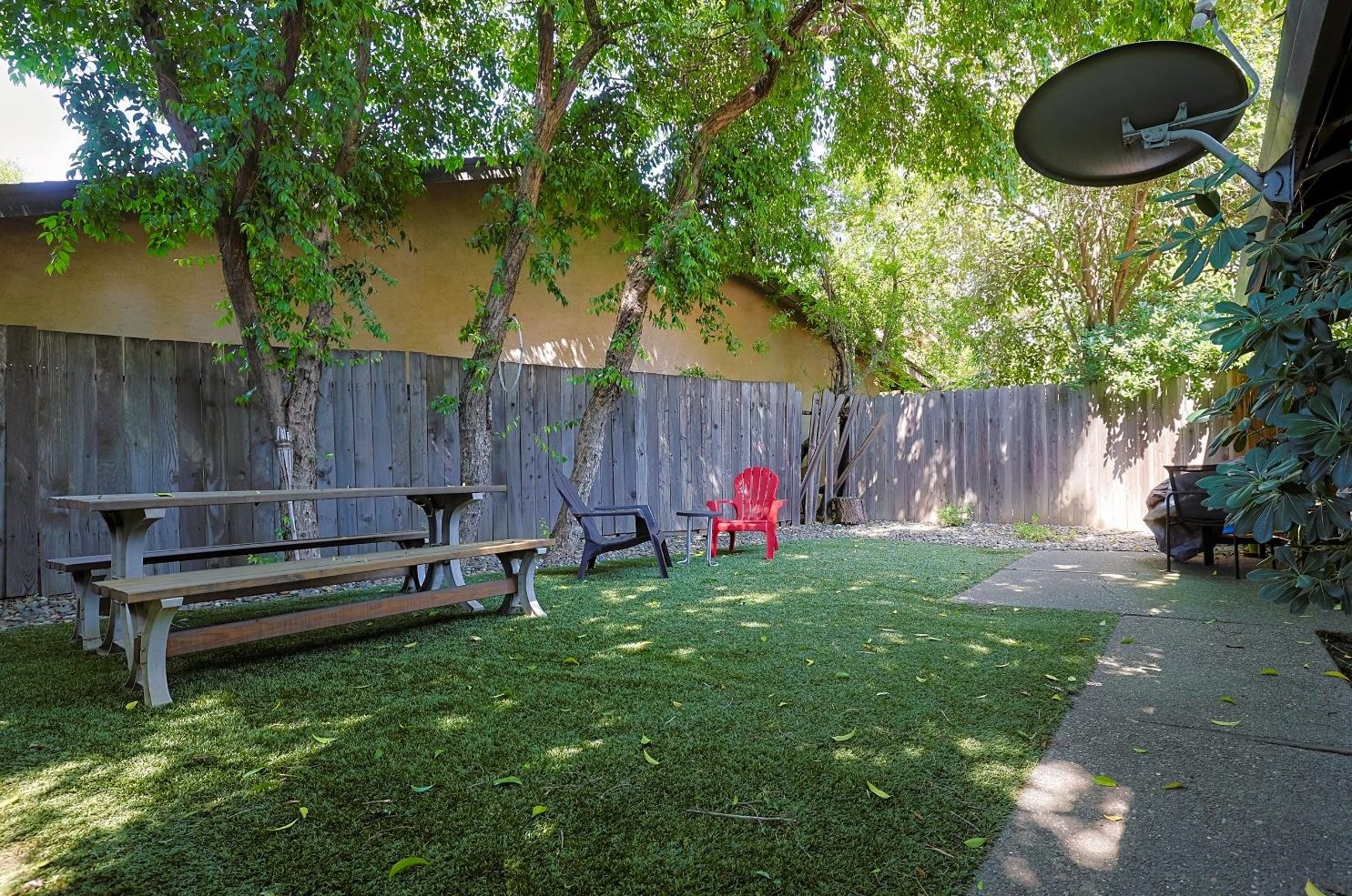 1701 Humboldt Ave, Davis CA 95616-3134 exterior