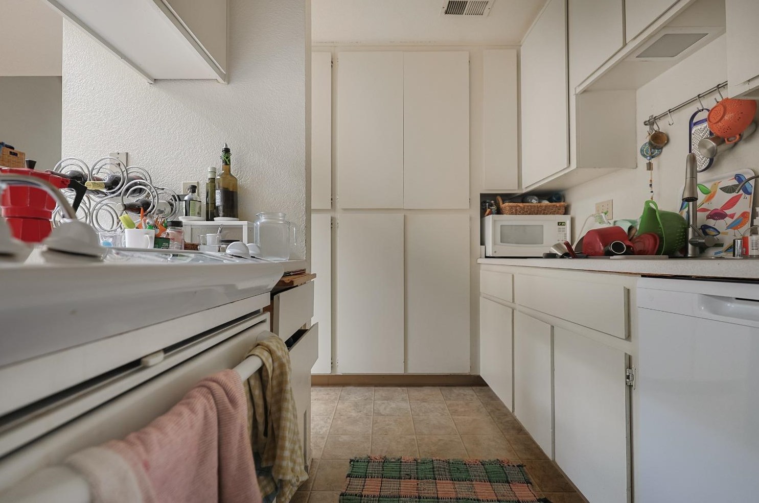 1701 Humboldt Ave, Davis CA 95616-3134 exterior