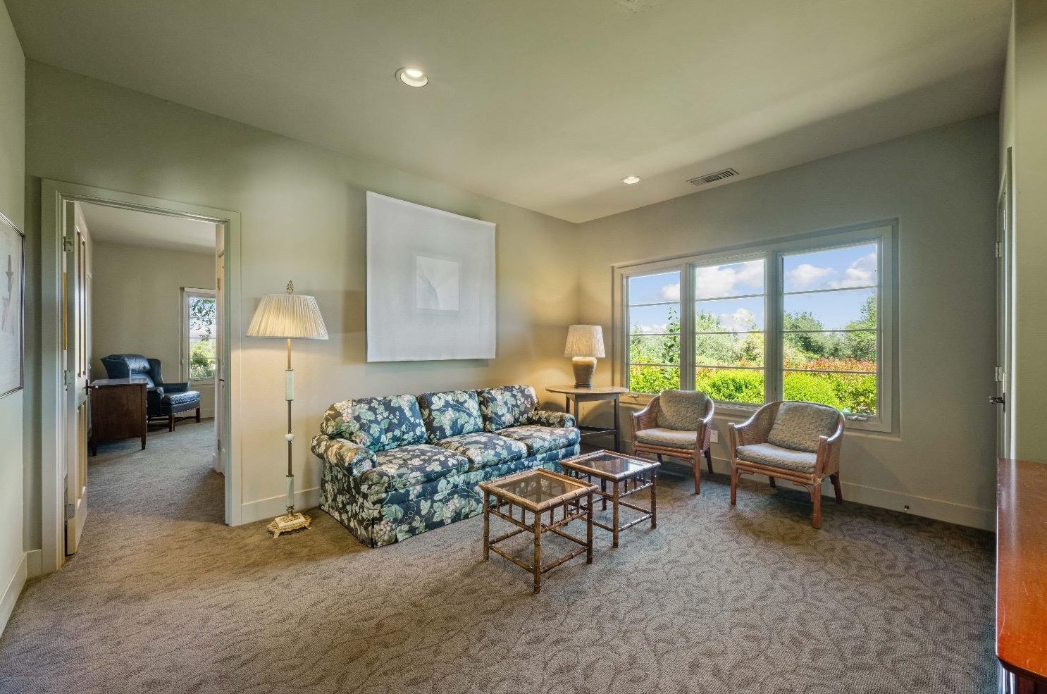 34284 Corcoran Hill Ln, Davis CA 95616-9407 exterior