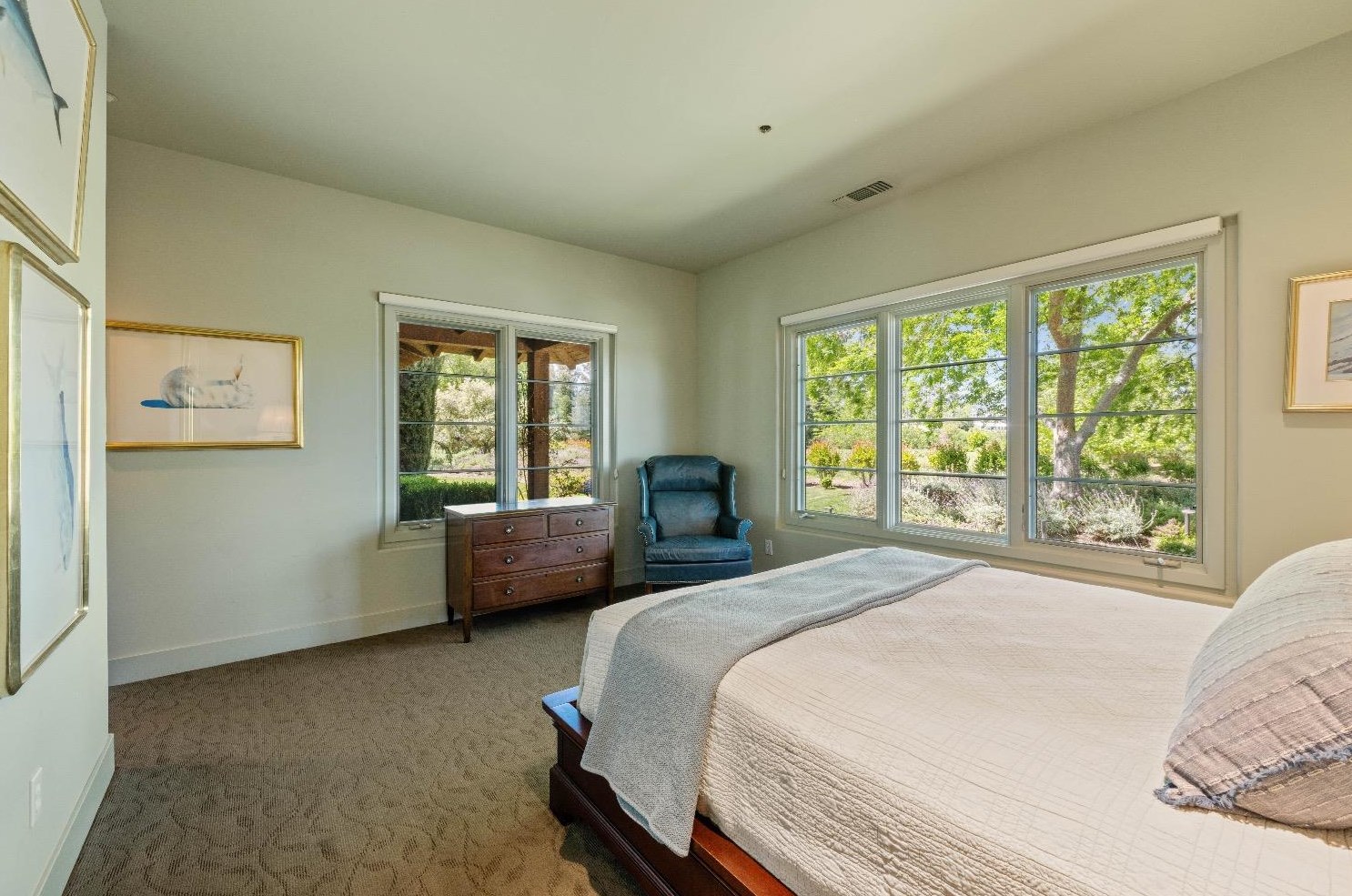 34284 Corcoran Hill Ln, Davis CA 95616-9407 exterior