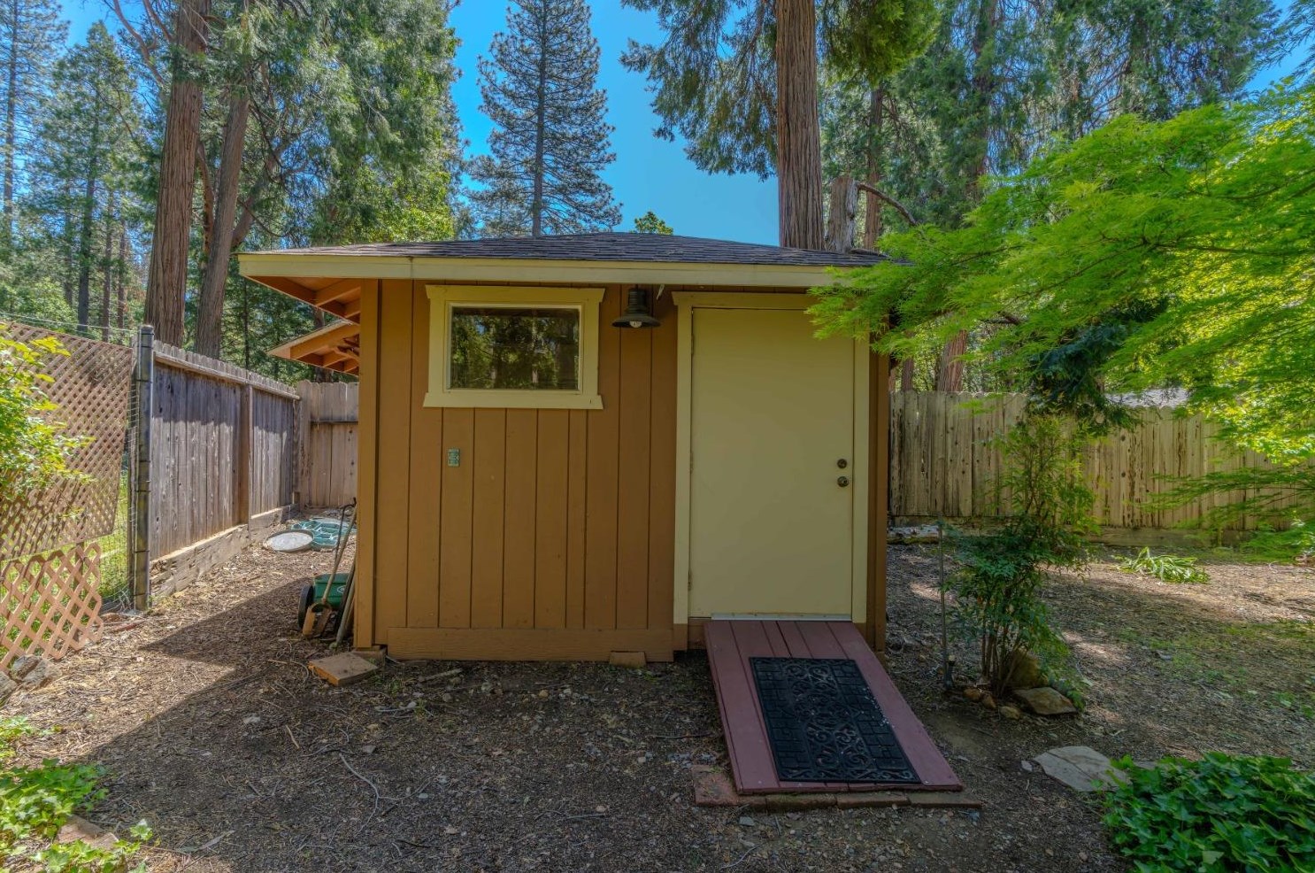 25435 Hts Ct, Pioneer CA  95666-9165 exterior