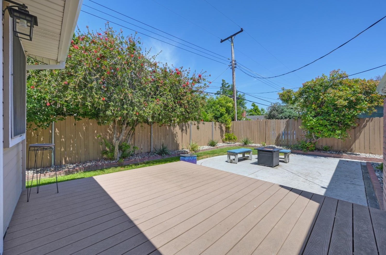 6431 Markley Way, Carmichael CA  95608-6303 exterior