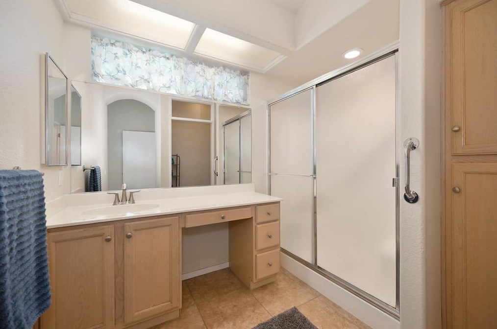 7235 Timberrose Way, Roseville CA  95747-8132 exterior