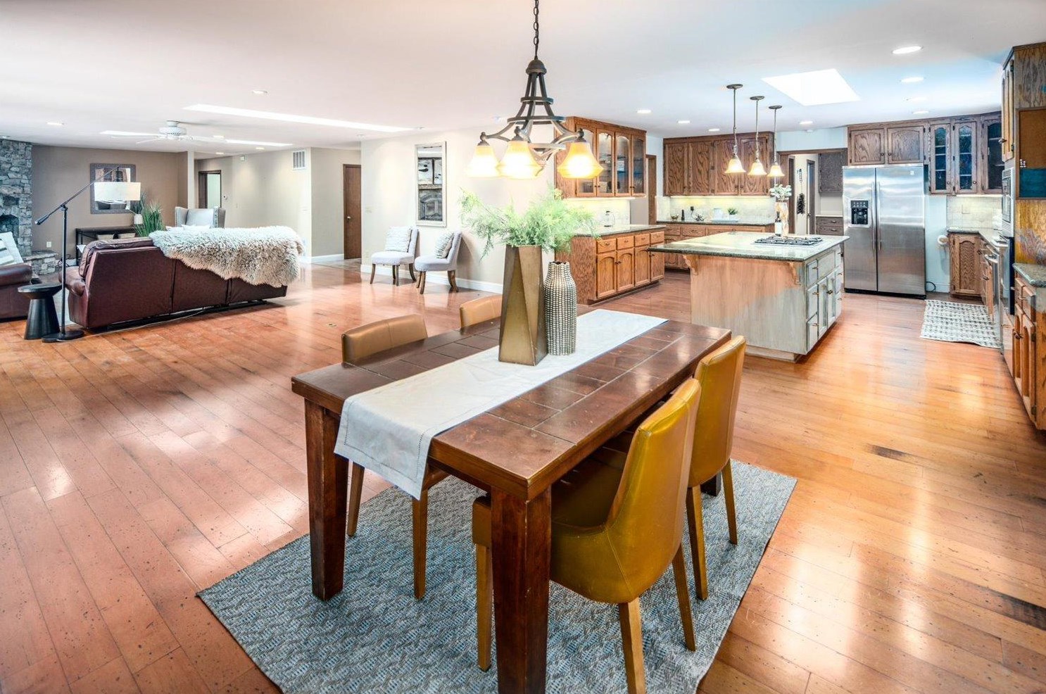 6832 Retreat Ln, Pacific House CA  95726-9465 exterior