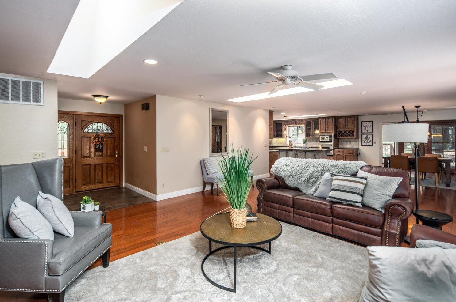 6832 Retreat Ln, Pacific House CA  95726-9465 exterior