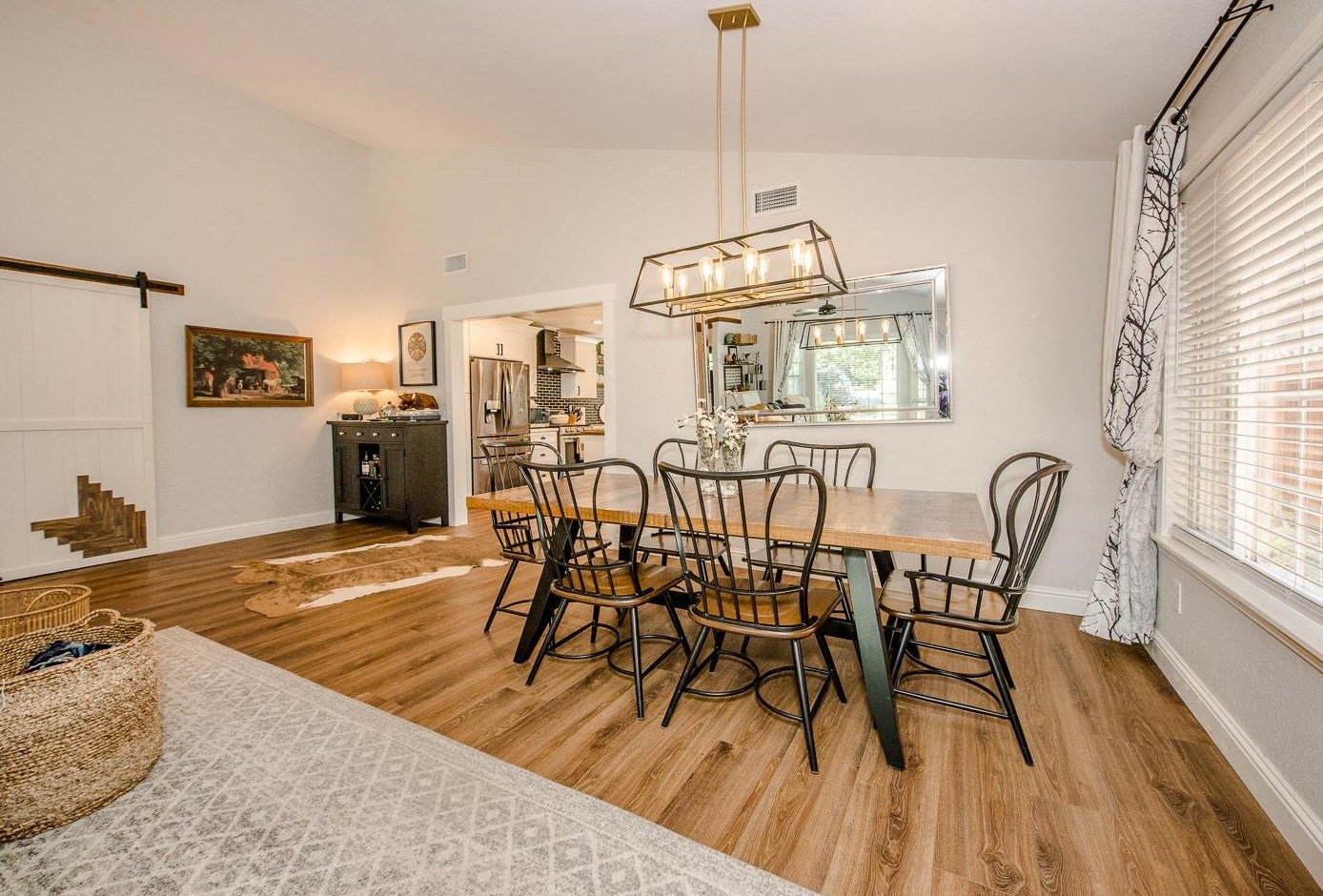 7 College St, Woodland CA  95695-3219 exterior