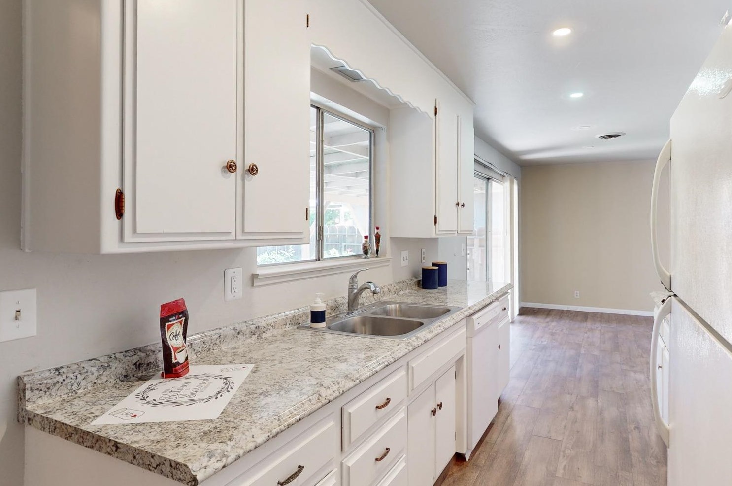 2489 Melton Cir, Pennington CA  95953-2115 exterior