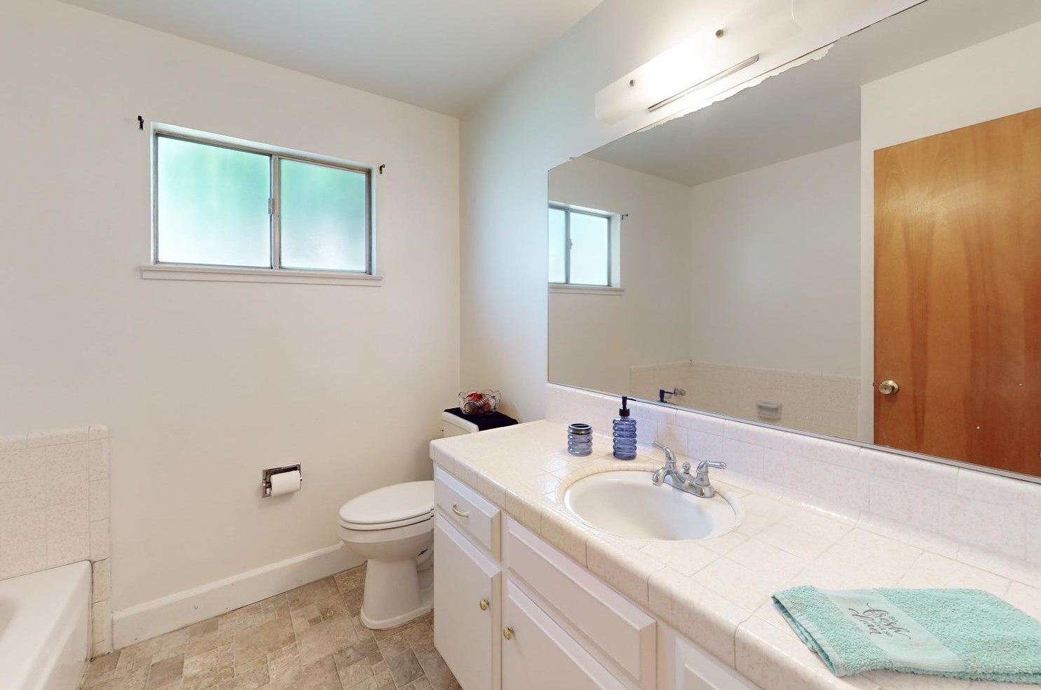 2489 Melton Cir, Pennington CA  95953-2115 exterior
