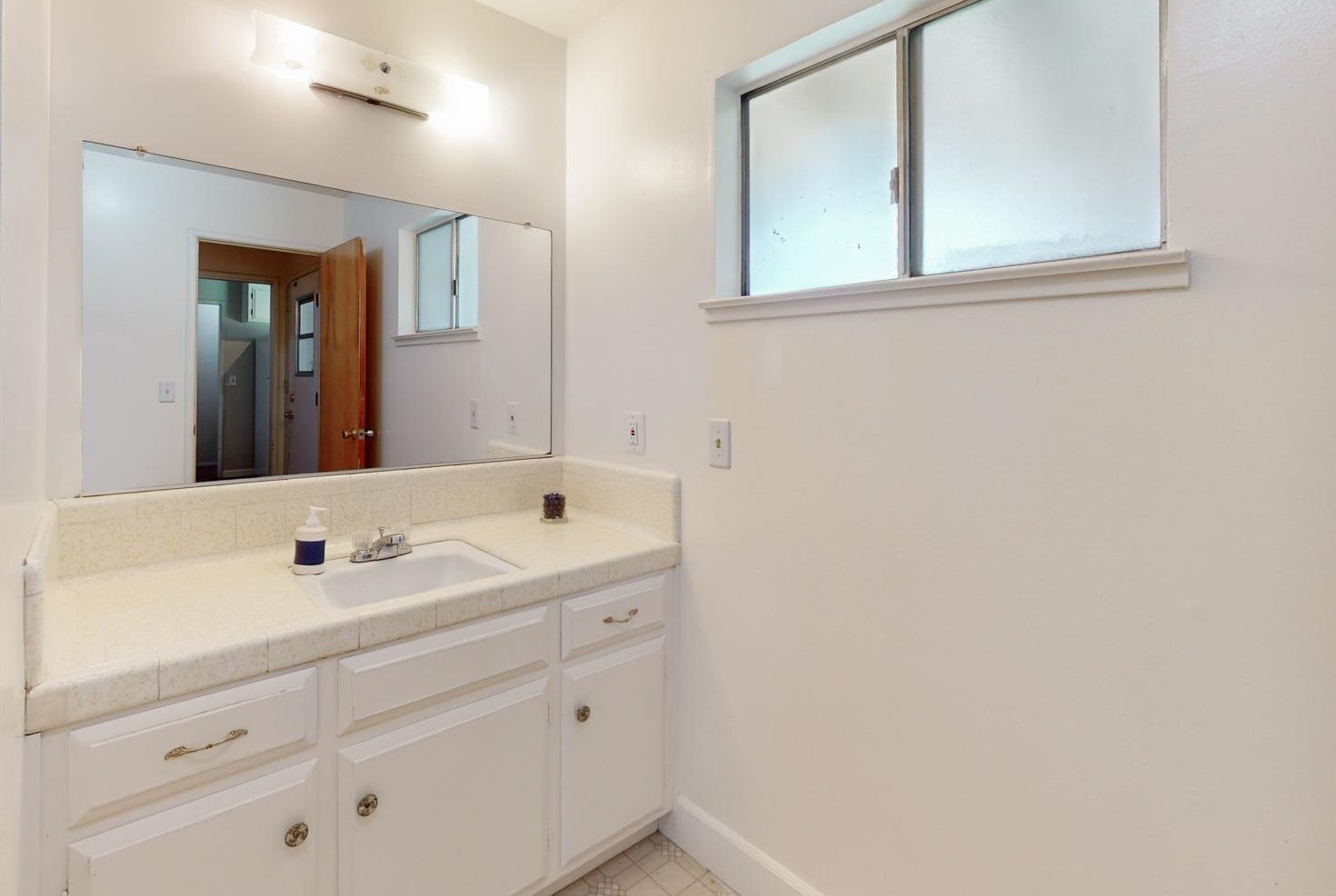 2489 Melton Cir, Pennington CA  95953-2115 exterior