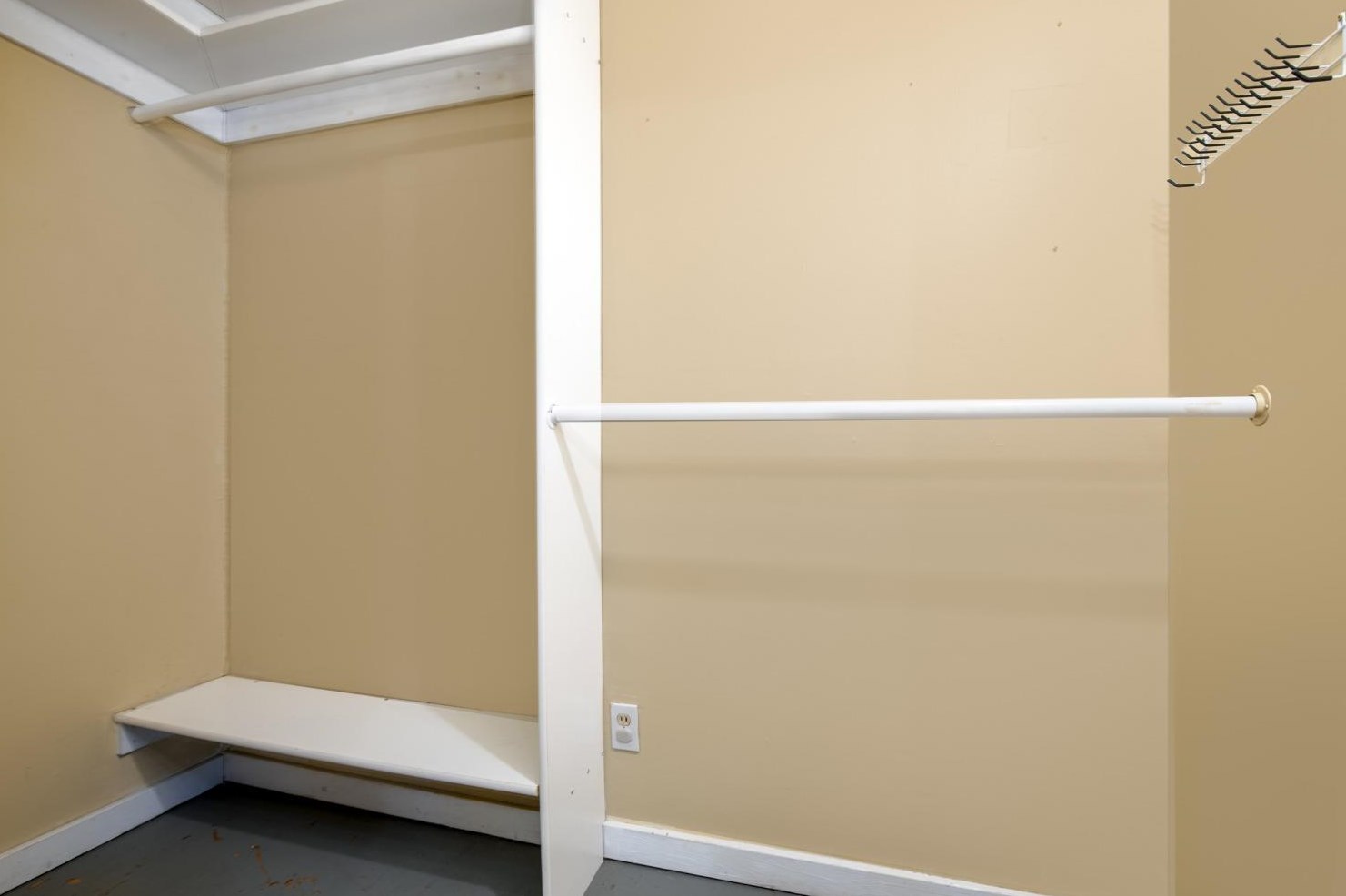 110 Maryland Dr, Grass Valley CA  95945-5966 exterior