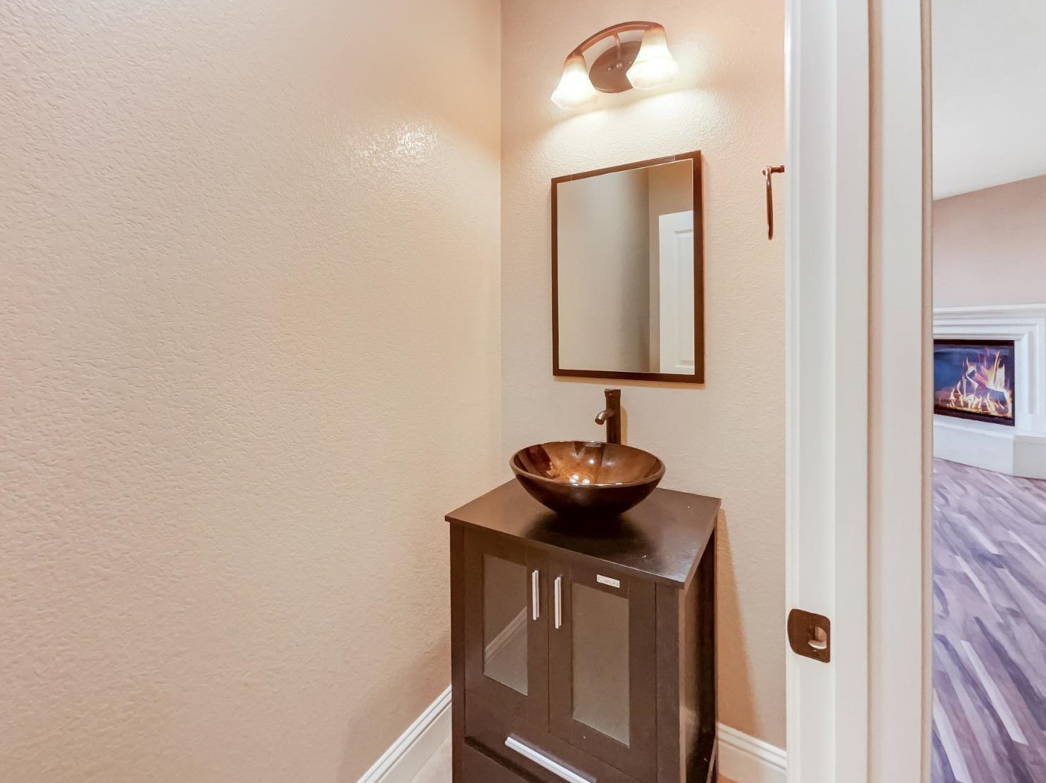 2216 Portsmouth Dr, Yuba City CA  95991-4014 exterior