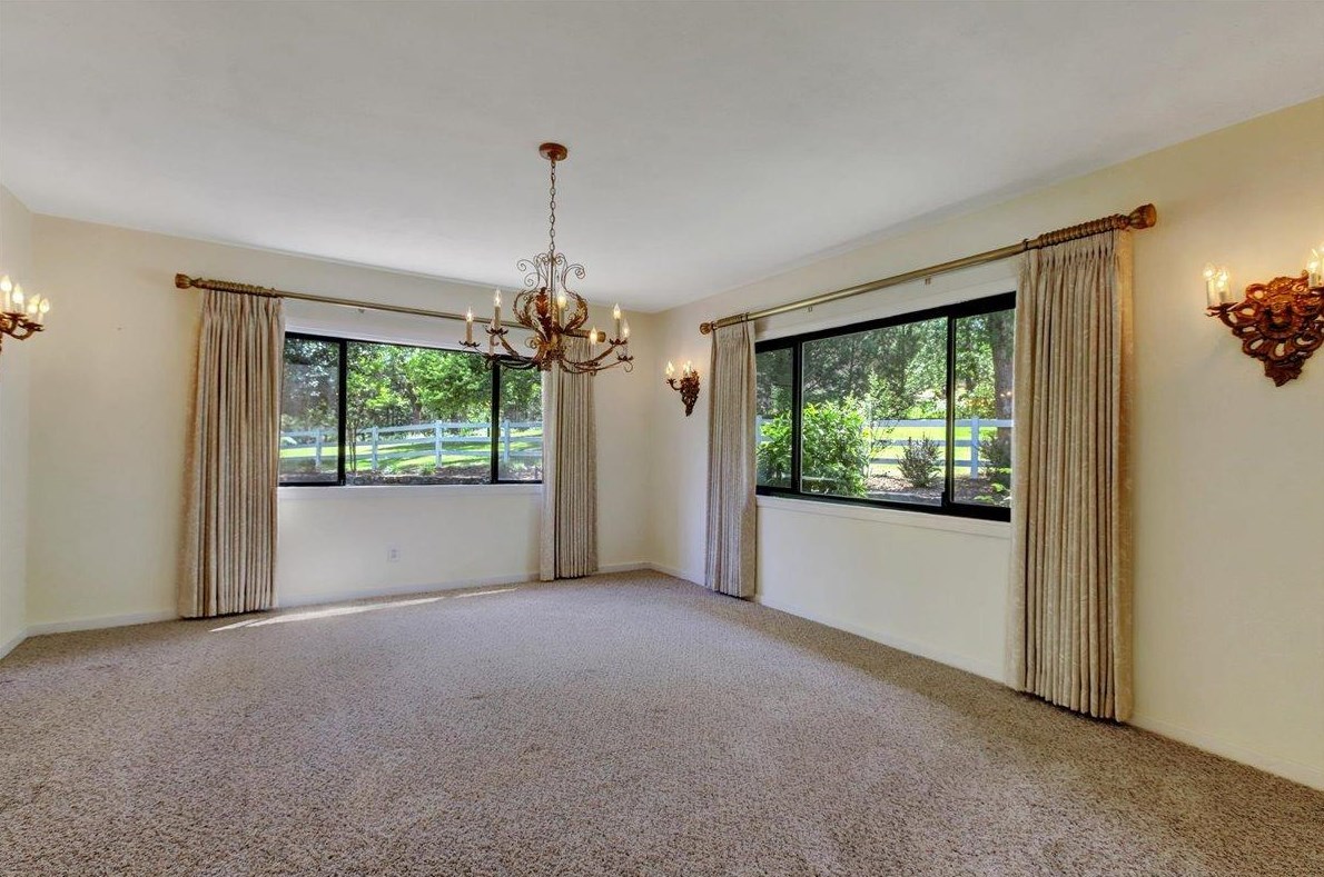 10334 Pleasant Vly Rd, Lake Wildwood CA  95946-9425 exterior