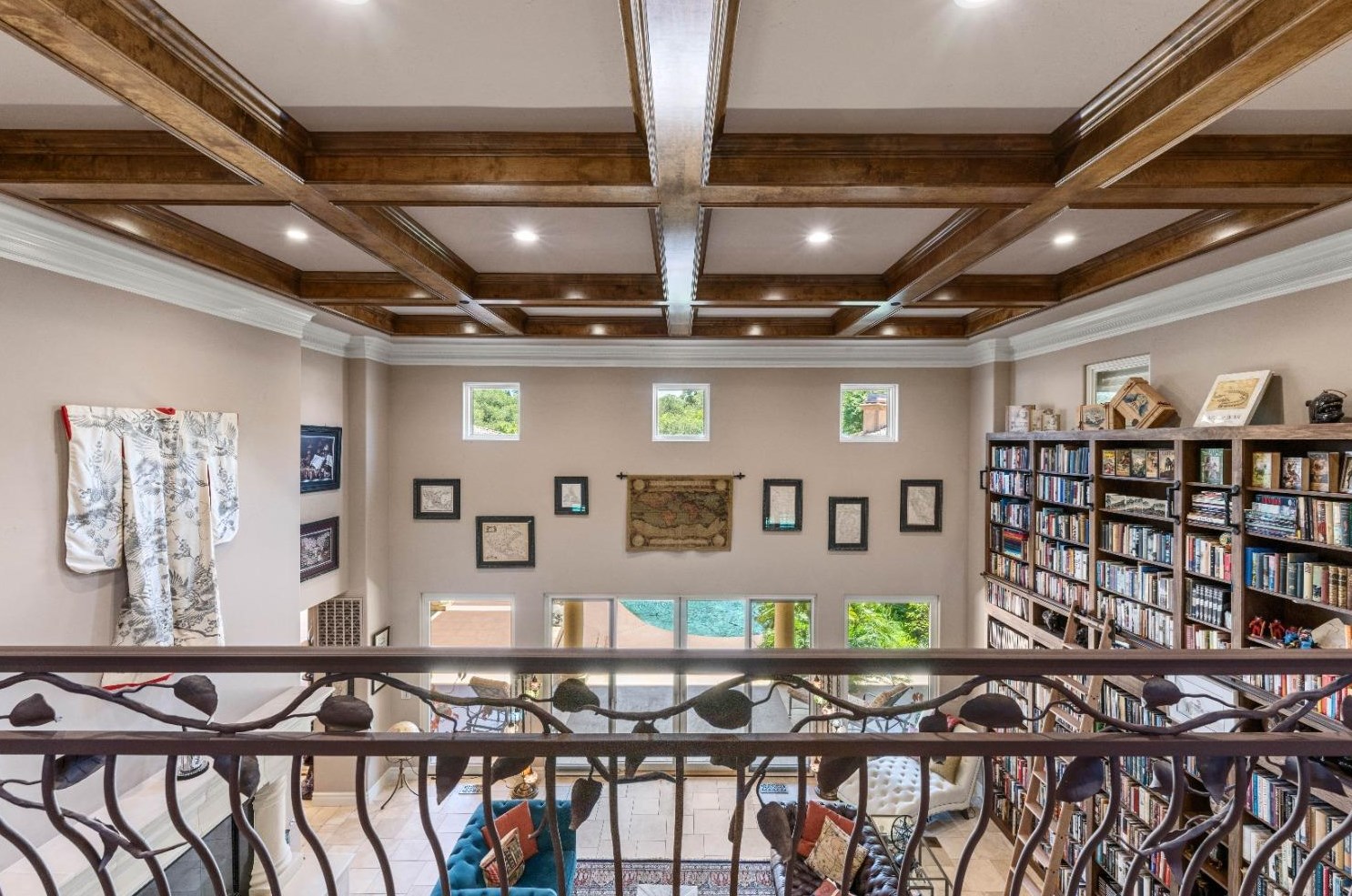 6352 Calle Montalvo Cir, Roseville CA  95746-5821 exterior