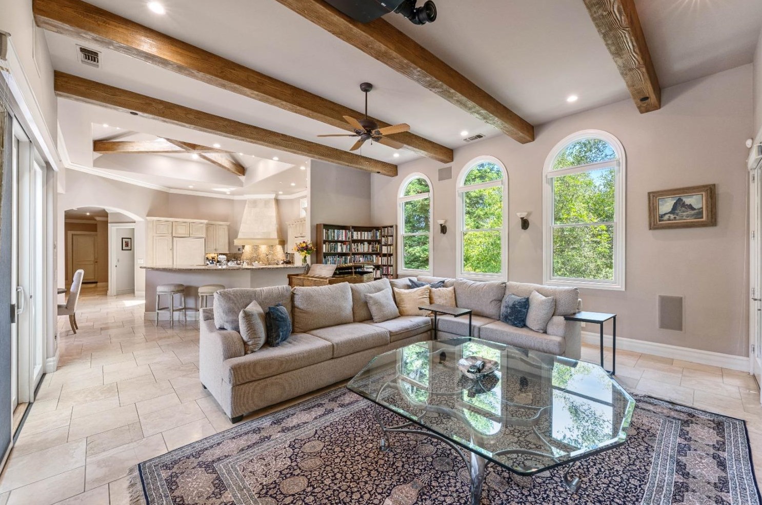 6352 Calle Montalvo Cir, Roseville CA  95746-5821 exterior