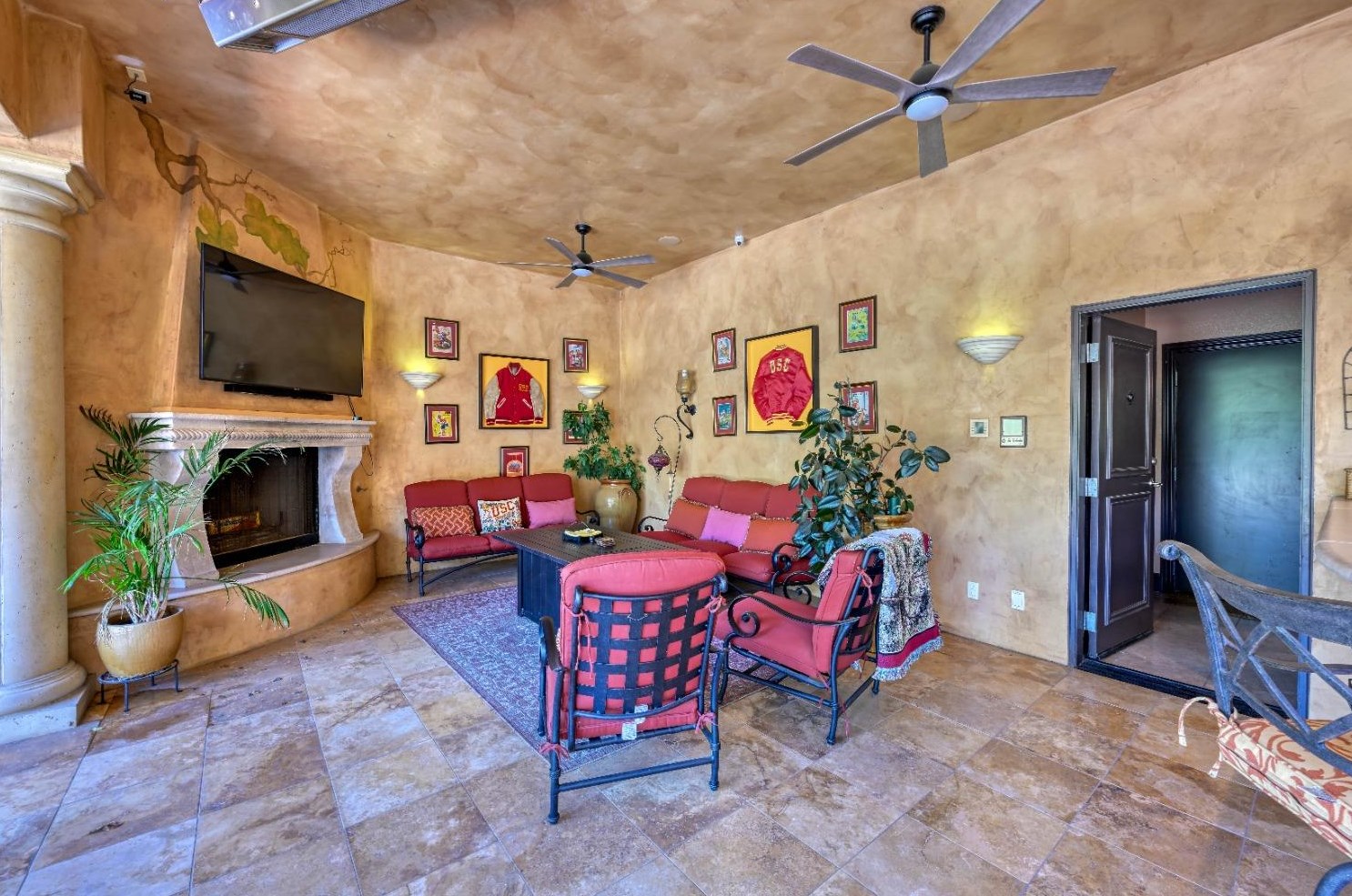 6352 Calle Montalvo Cir, Roseville CA  95746-5821 exterior