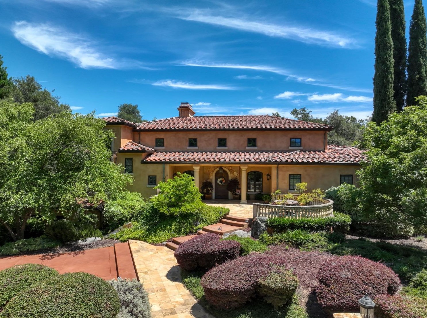 6352 Calle Montalvo Cir, Roseville CA  95746-5821 exterior