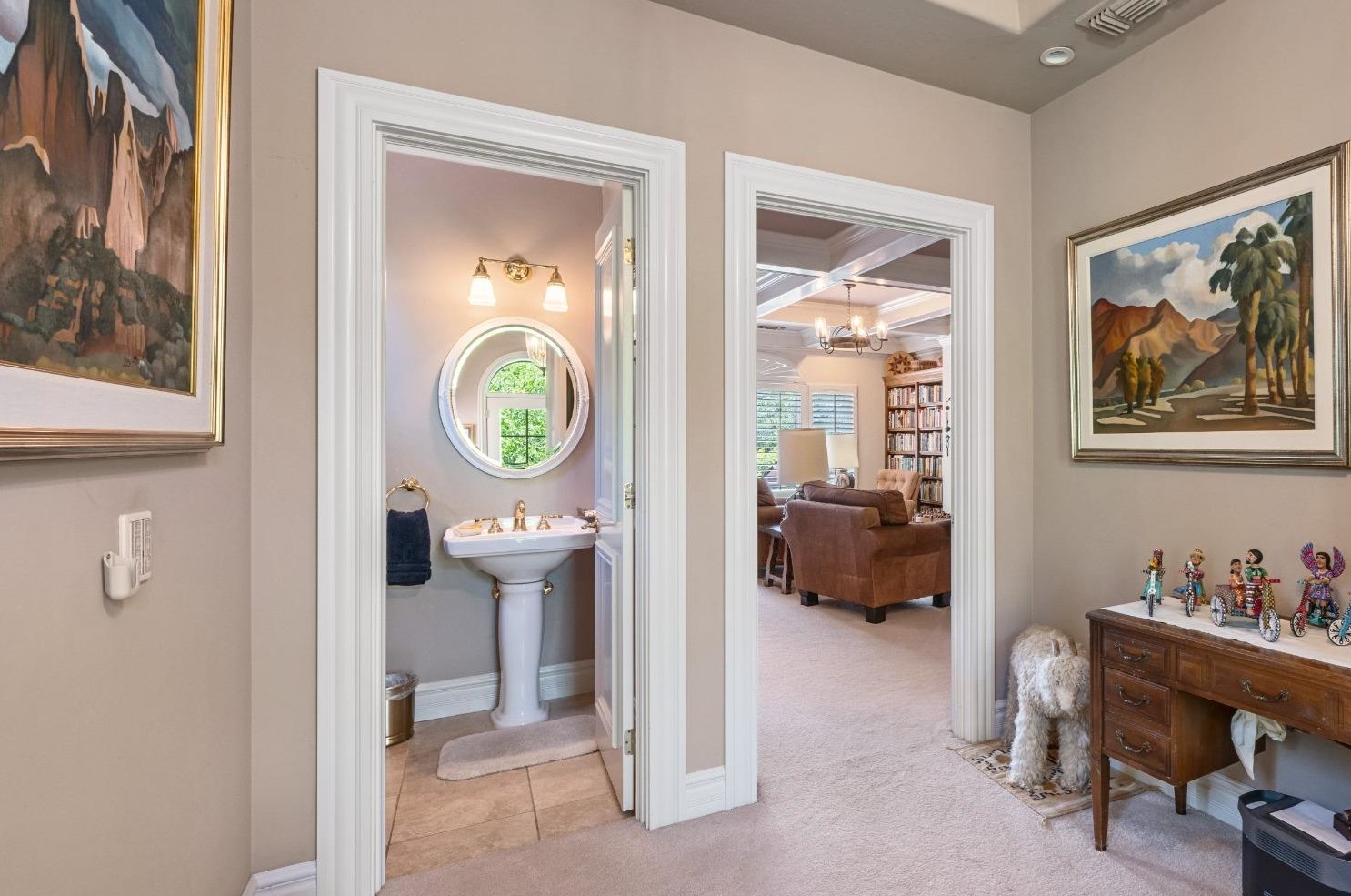 6352 Calle Montalvo Cir, Roseville CA  95746-5821 exterior