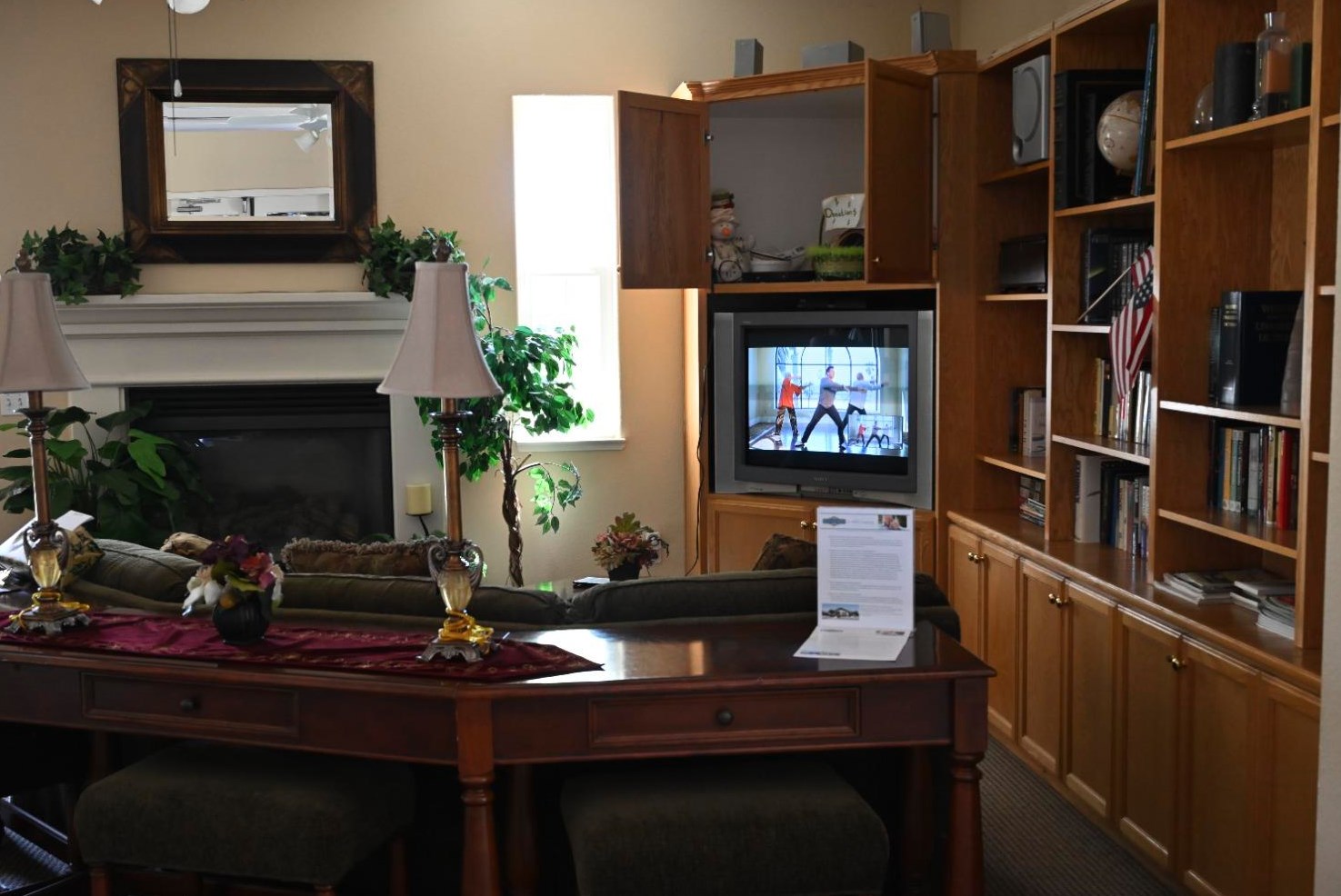 1584 Duke Dr, Livingston CA  95334-9343 exterior