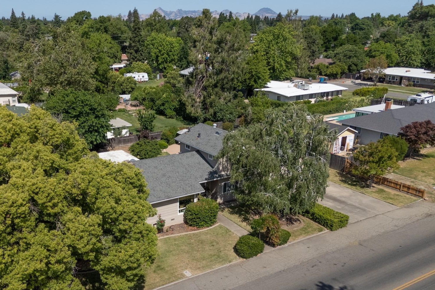 731 Bunce Rd, Yuba City CA  95991-6204 exterior