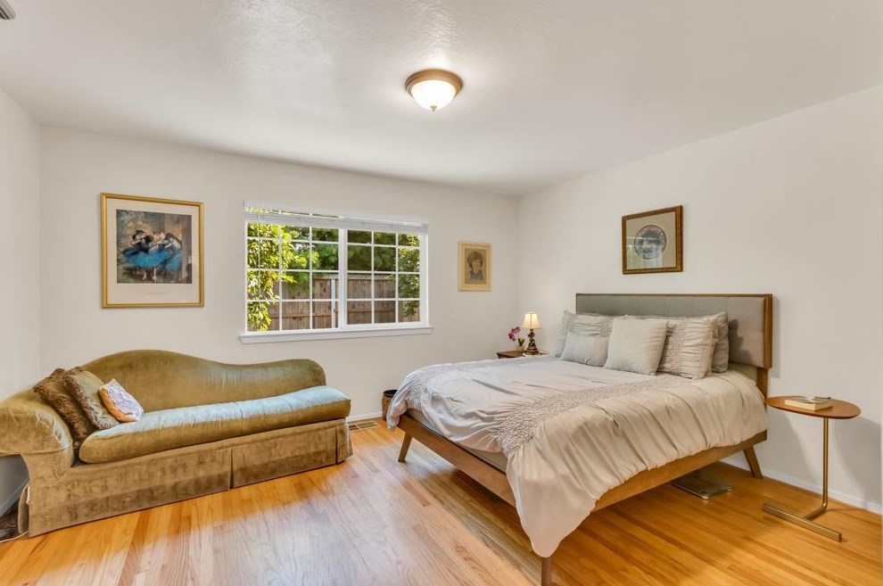 1840 Maryal Dr, Sacramento CA  95864-1548 exterior