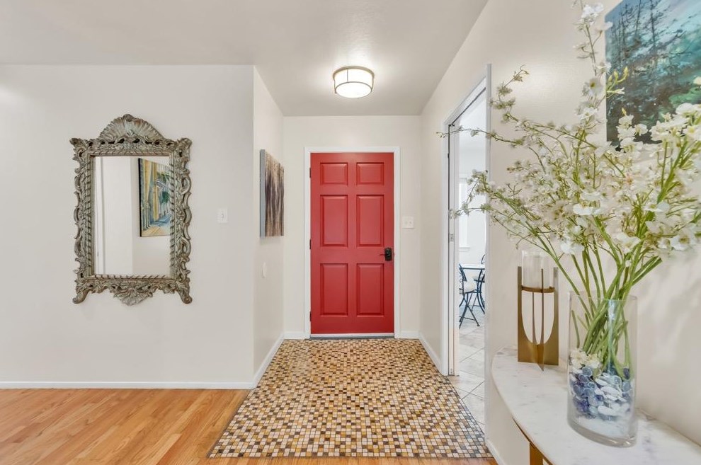 1840 Maryal Dr, Sacramento CA  95864-1548 exterior