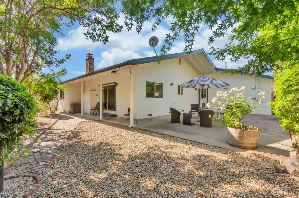 1840 Maryal Dr, Sacramento CA  95864-1548 exterior