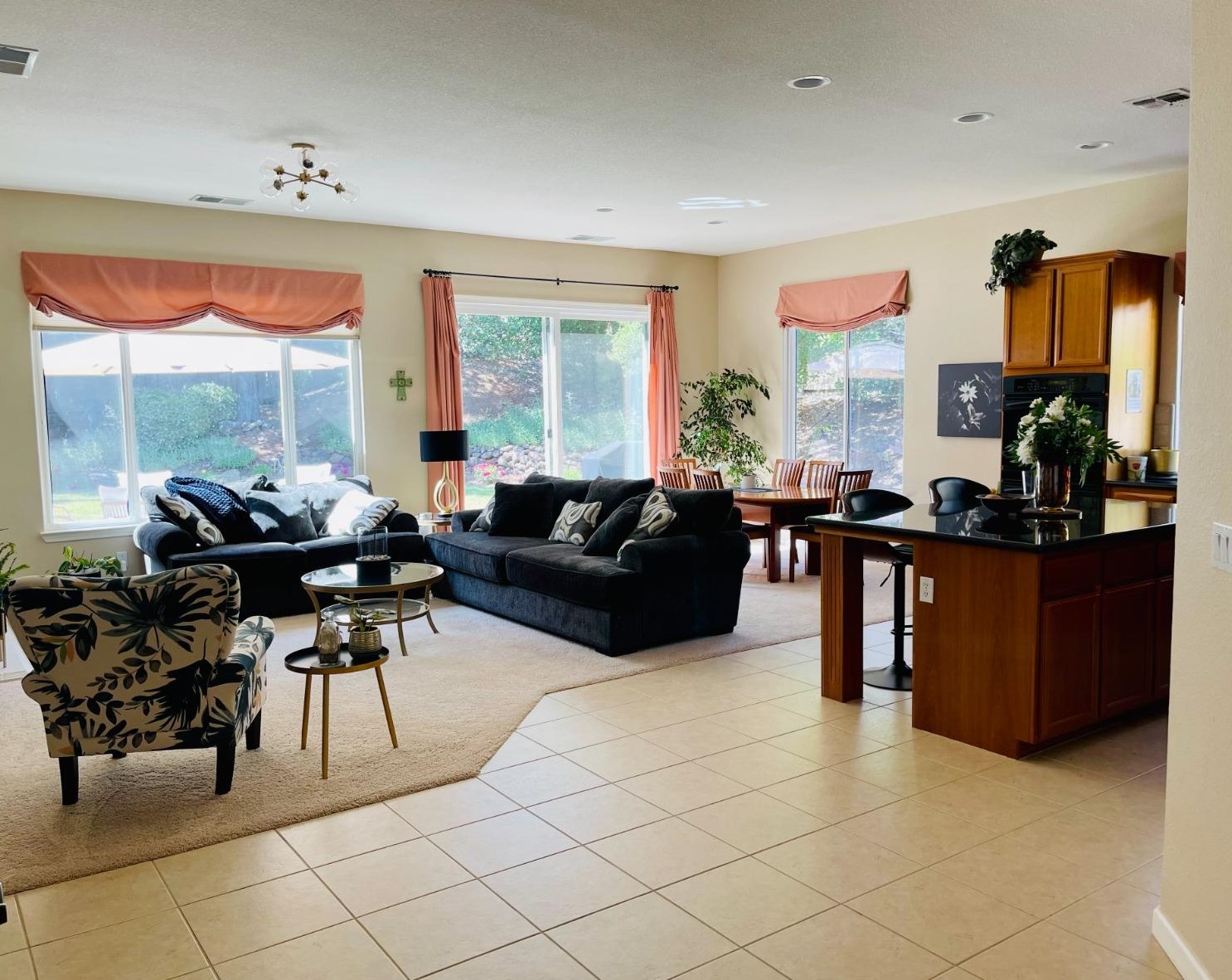 1208 Villagio Dr, Folsom CA  95762-5529 exterior